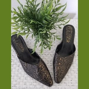 Art Effects Tooled Leather Mules Sz 8